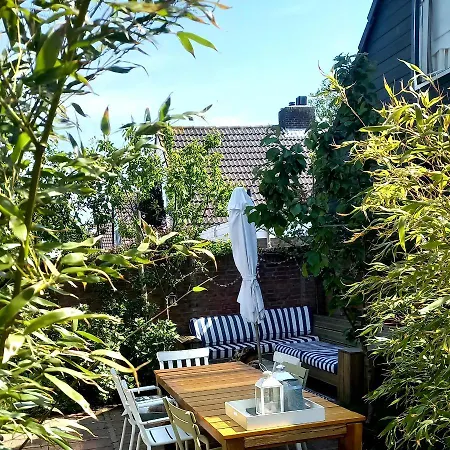 בית נופש Het Zeepaartje, Knus En Gezellig נורדוויקרהוט